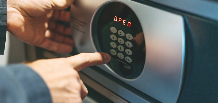 Cash Safe Openers in Fallbrook, California