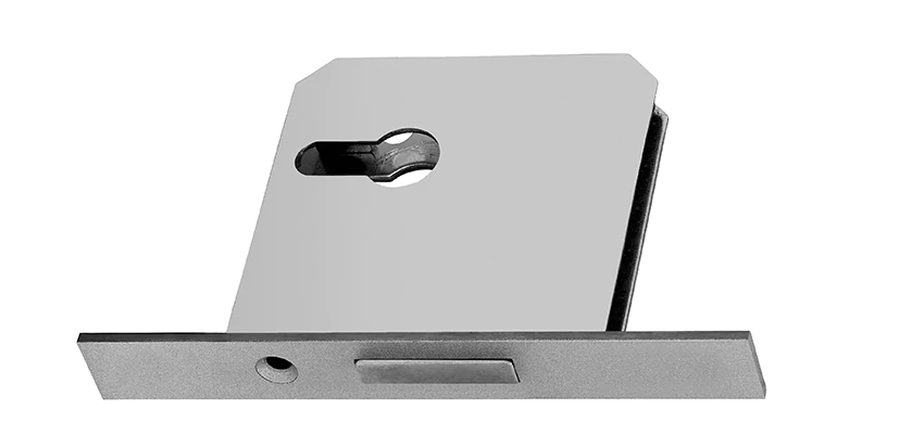 Fix A Deadbolt Door Lock in Fallbrook, California